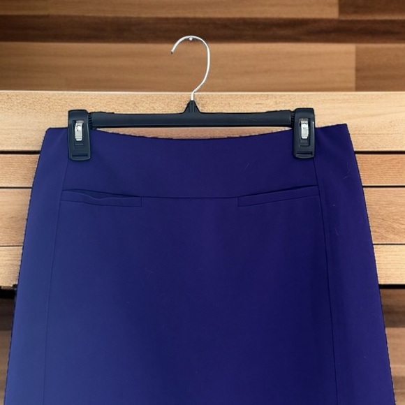Loft Size 6 Women's Purple Lined Above-Knee Pencil Skirt Back Zip. #Workwear - Picture 2 of 4
